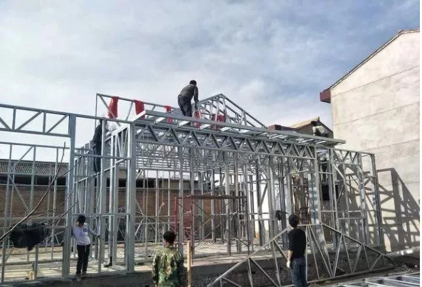 一文看懂裝配式建筑的發(fā)展前景，農(nóng)村蓋房選這種，保質(zhì)又保量!